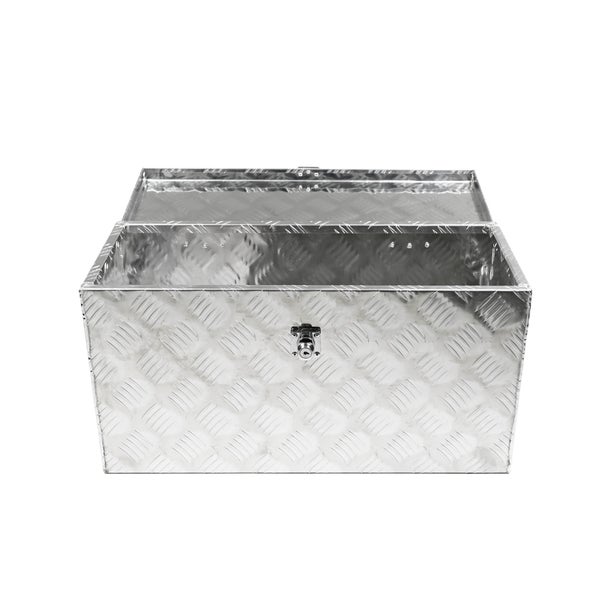 Aluminium-Transportbox mit Riffelblech-Struktur, offenem Deckel und Schloss.