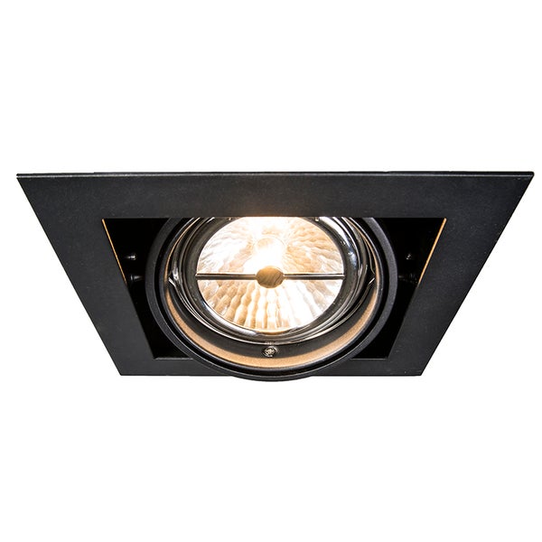 Quadratischer Einbaustrahler in Schwarz, schwenkbar, mit eingeschalteter Lichtquelle.