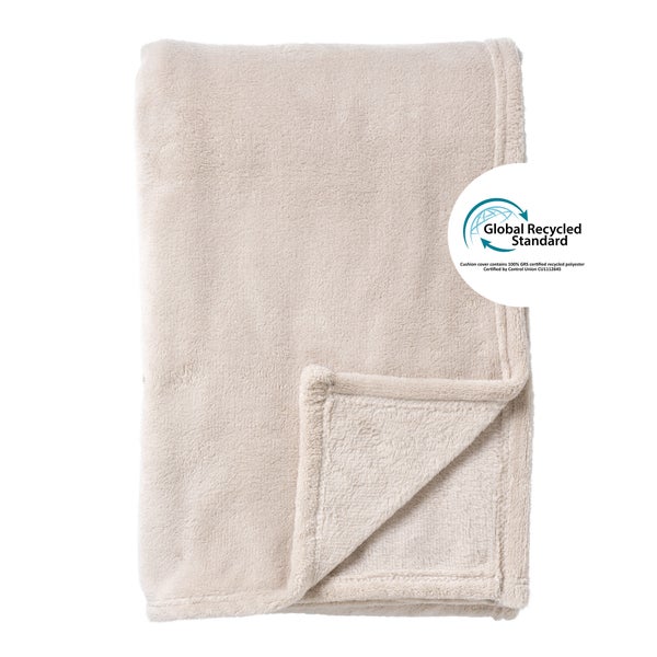 Beige Kuscheldecke mit Global Recycled Standard Siegel