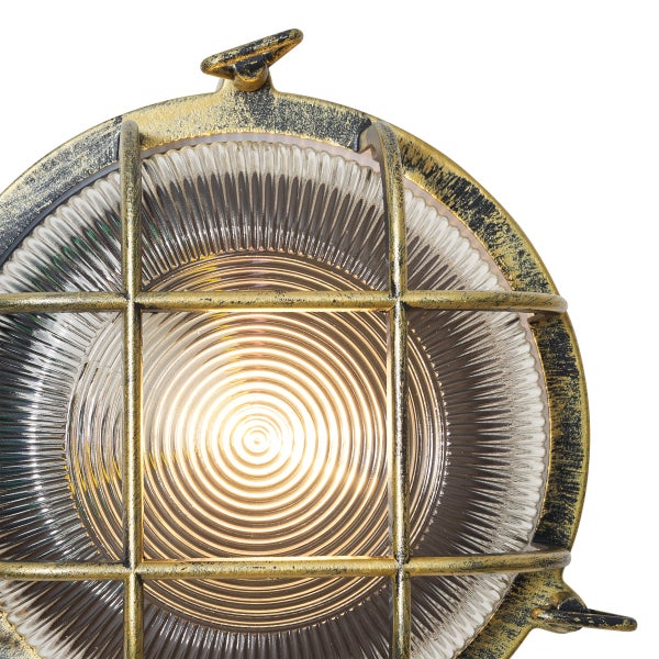 Runde Außenwandleuchte im maritimen Stil mit Schutzgitter aus Metall, Altgold-Optik und geriffeltem Glas.
