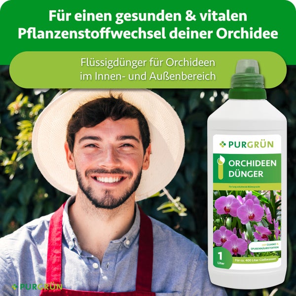Eine Flasche Purgrün Flüssigdünger für Orchideen mit Guano, ein Liter Inhalt, präsentiert neben einem lächelnden Gärtner mit Strohhut.