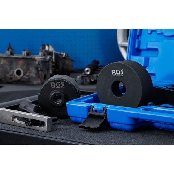 BGS technic Werkzeugsatz mit Auszieher in einem blauen Werkzeugkoffer