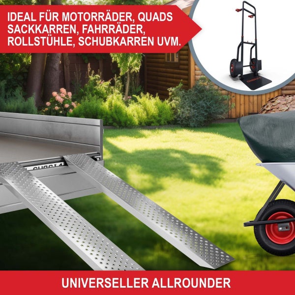 Aluminium Auffahrrampe mit rutschhemmender Lochoberfläche an einem Anhänger montiert, ideal für Sackkarren, Schubkarren und andere Fahrzeuge.