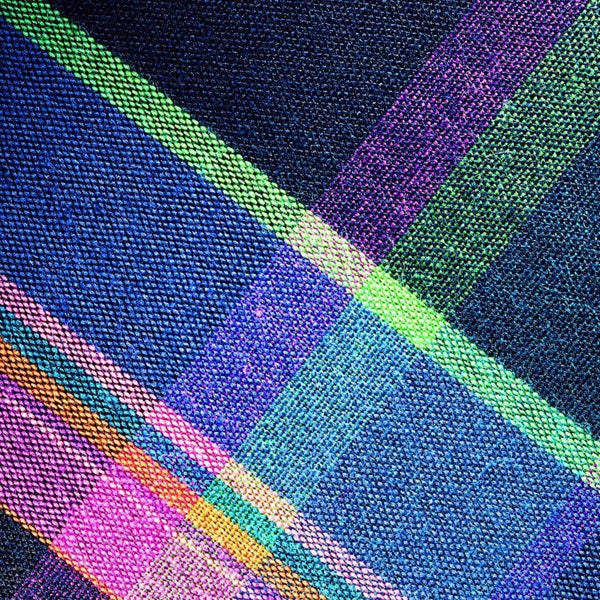 Nahaufnahme von Stoff mit Karomuster