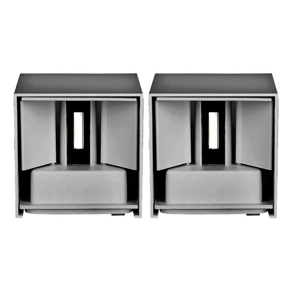 Zwei Wandleuchten mit rechteckigem Design