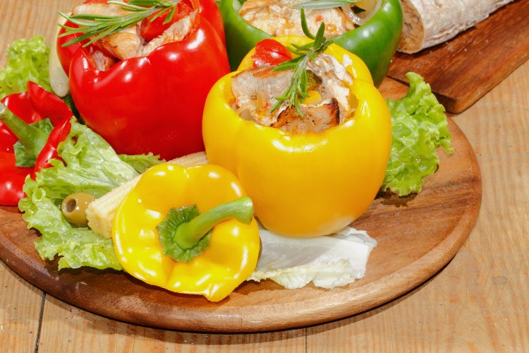 SAFLAX Anzucht Set - BIO - Paprika - Golden California Wonder - Capsicum annuum - 20 Samen - Mit Mini-Gewächshaus, Anzuchtsubstrat und 2 Töpfen