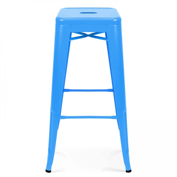Blauer Barhocker aus Metall mit quadratischer Sitzfläche und Fußstützen.