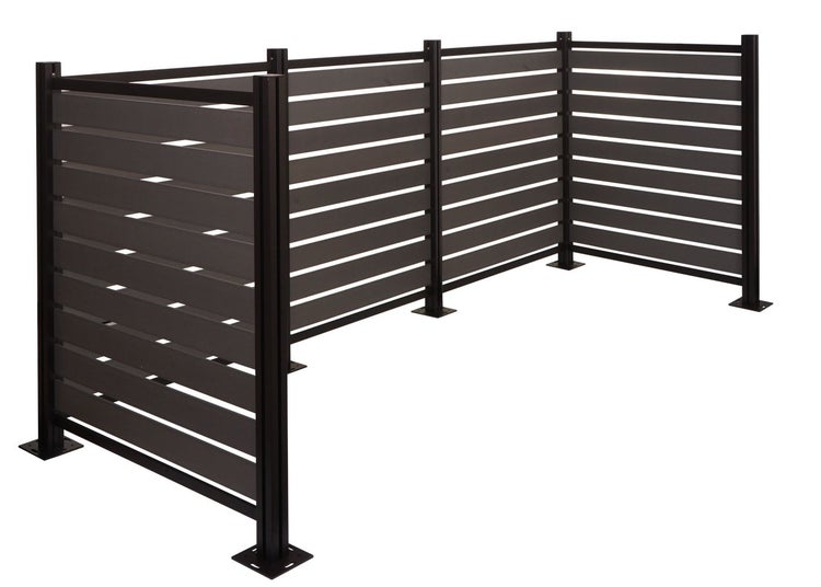 Sichtschutzzaun mit horizontalen Lamellen, Pfosten und Bodenplatten, anthrazit.