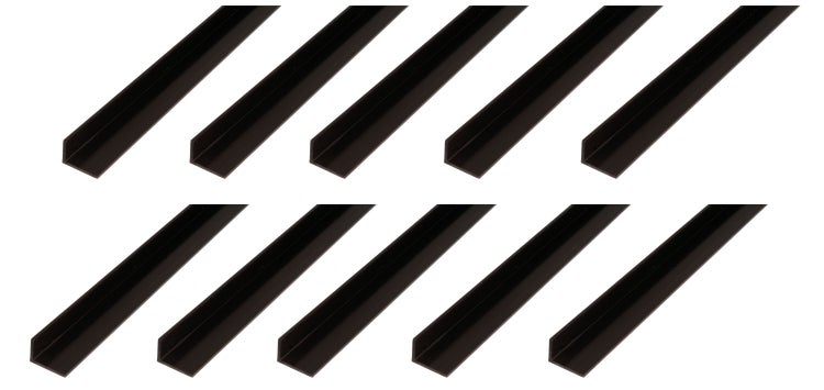 Set aus zehn gleichschenkligen Winkelprofilen für Bau und Heimwerkerbedarf