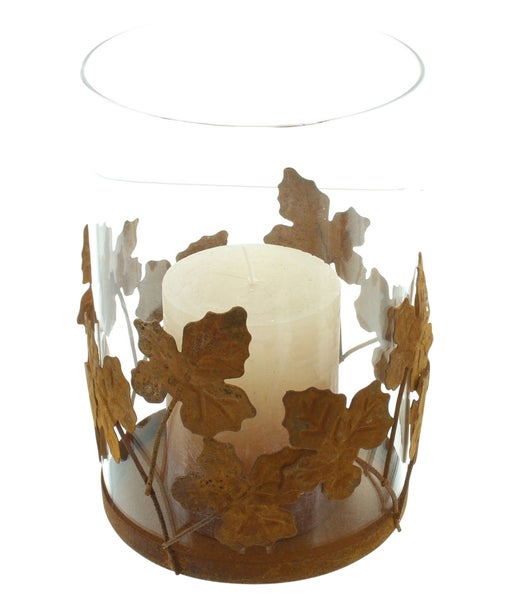 Windlicht aus Glas mit Blätterdekor und Kerze