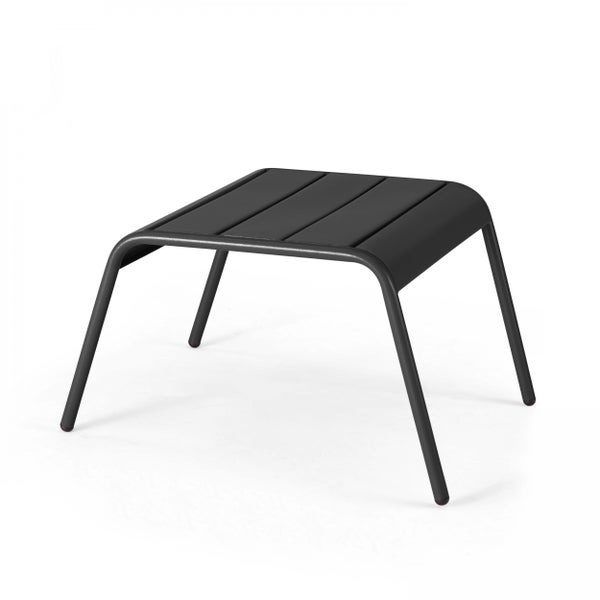 Detailaufnahme einer grauen Tischplatte aus Aluminium-Lamellen für Gartenmöbel.