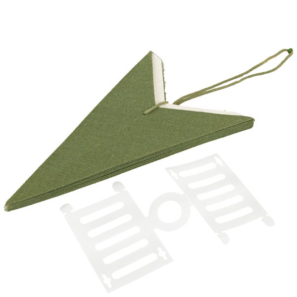 Olivefarbene Stoffwimpelkette mit Befestigungsclips