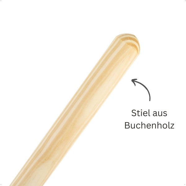 Nahaufnahme eines runden Werkzeugstiels aus Buchenholz.