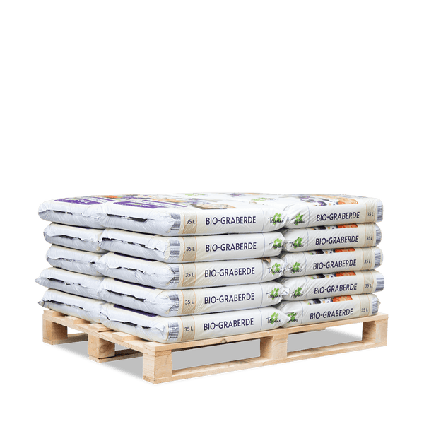 Palette mit mehreren Säcken Bio-Graberde, Inhalt pro Sack 35 Liter