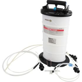 Manueller Ölabsauger mit Handpumpe und verschiedenen Sonden für den Ölwechsel am Auto.