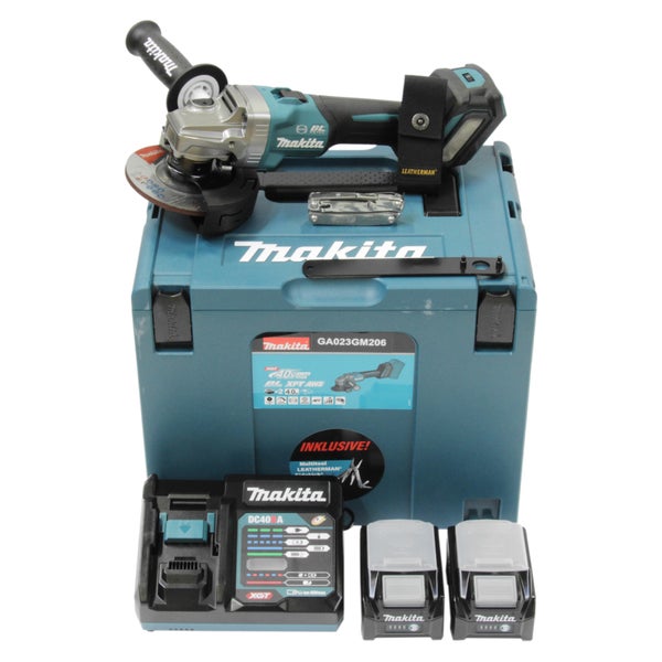 Makita Akku-Winkelschleifer mit 40 Volt maximal XGT Akku, bürstenlosem Motor, seitlichem Handgriff und Makita Logo.