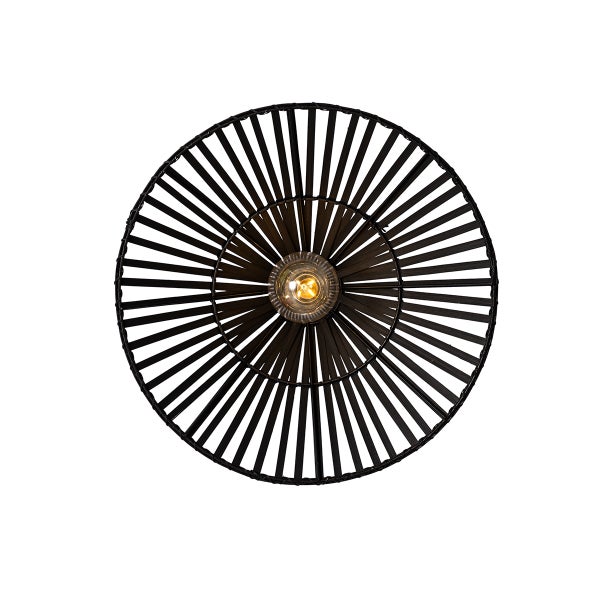 Runde Deckenleuchte mit Holzstäben und Glühbirne