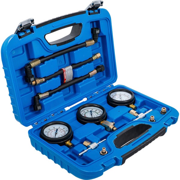 Kraftstoffdruckprüfer-Set im blauen Werkzeugkoffer