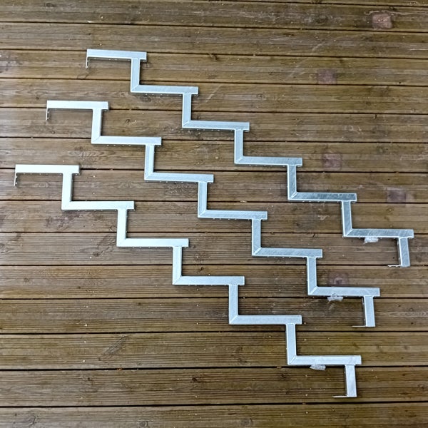 3er Set Stahl Treppenwange 6 Stufen - Option für Setzstufen-Höhe 102cm