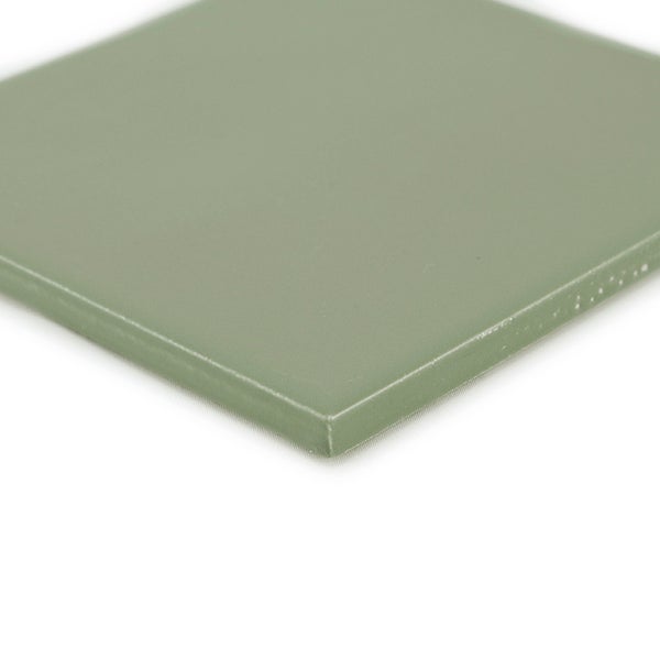 Quadratische Wandfliese mit glatter Oberflaeche aus Steingut