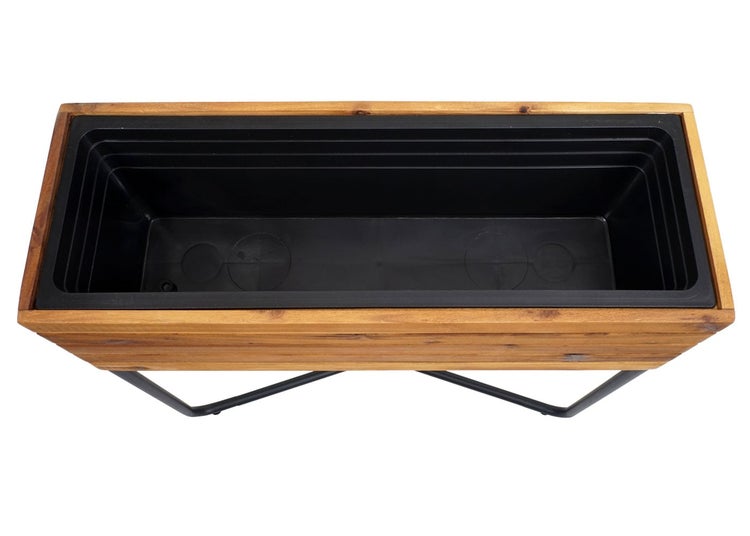 Rechteckiger Blumenkasten aus Holz mit Kunststoffeinsatz und Metallgestell.