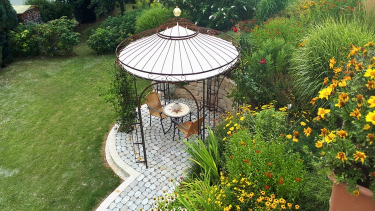 Pavillon ELEO Milano Ø 2,9 m unbeschichtet - Edelrost | mit Dekorkugel und Sonnensegel ecru