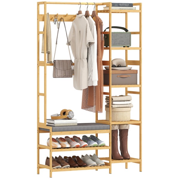 Garderobenständer aus Bambus mit Sitzbank, Kleiderstange, Haken und Regalfächern für Schuhe und Taschen zur organisierten Aufbewahrung.