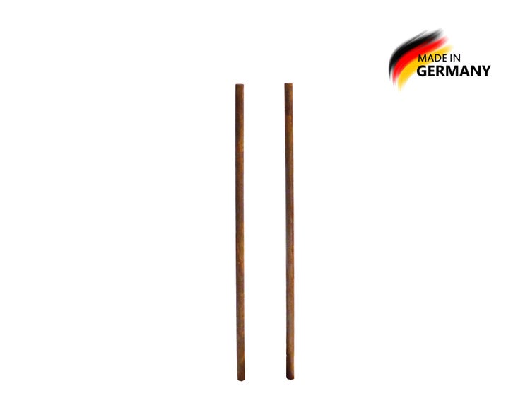 Zwei runde Holzstäbe aus naturbelassenem Holz hergestellt in Deutschland