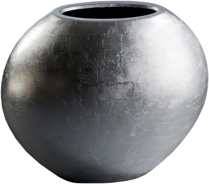 Runde Vase mit silberfarbener, strukturierter Oberfläche.