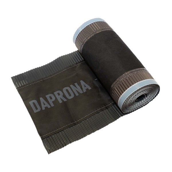 Daprona Firstrolle und Gratrolle zur Dachbelüftung aus Aluminium und Vliesgewebe.
