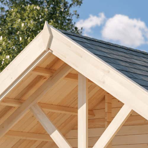 Detailansicht eines Gartenhausdachs mit Holzkonstruktion und Dachziegeln