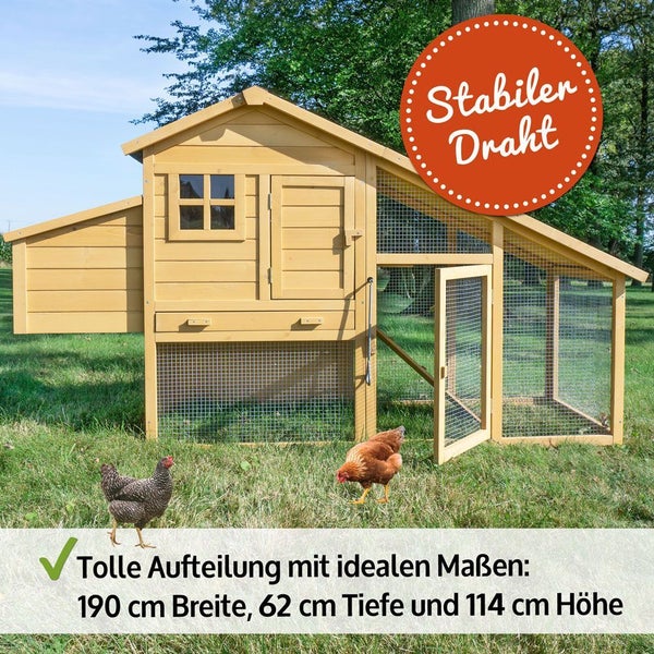Hühnerstall aus Holz mit Auslauf aus stabilem Drahtgeflecht. Maße: 190 Zentimeter Breite, 62 Zentimeter Tiefe und 114 Zentimeter Höhe.