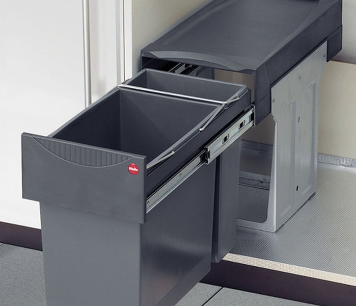 Ausziehbarer Abfalltrenner für Küchenschränke