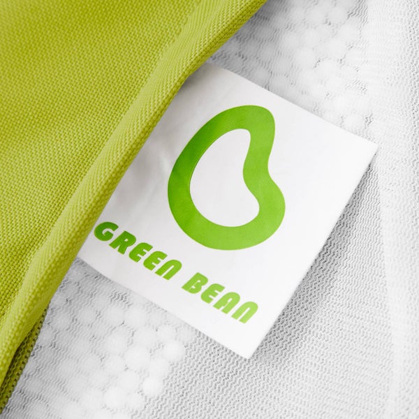 Produktetikett mit Green Bean Logo an einem Textilartikel