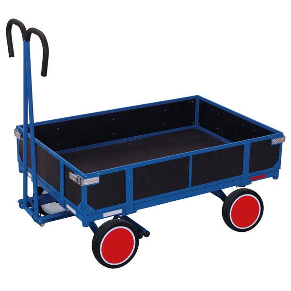Blauer Bollerwagen mit schwarzen Holzwänden, vier roten Rädern und schwarzem Handgriff für den Transport.