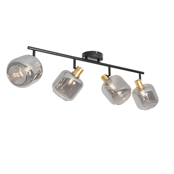 Deckenleuchte mit vier verstellbaren Spots an einer Schiene, rauchfarbenen Glasschirmen und messingfarbenen Details.