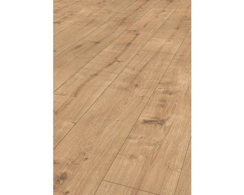 Nahaufnahme von Laminatboden mit Holzstruktur