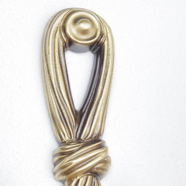 Möbelgriff aus Metall