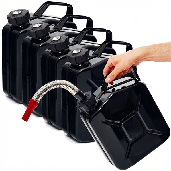 Mehrere schwarze Kraftstoffkanister mit Einfüllstutzen und Hand