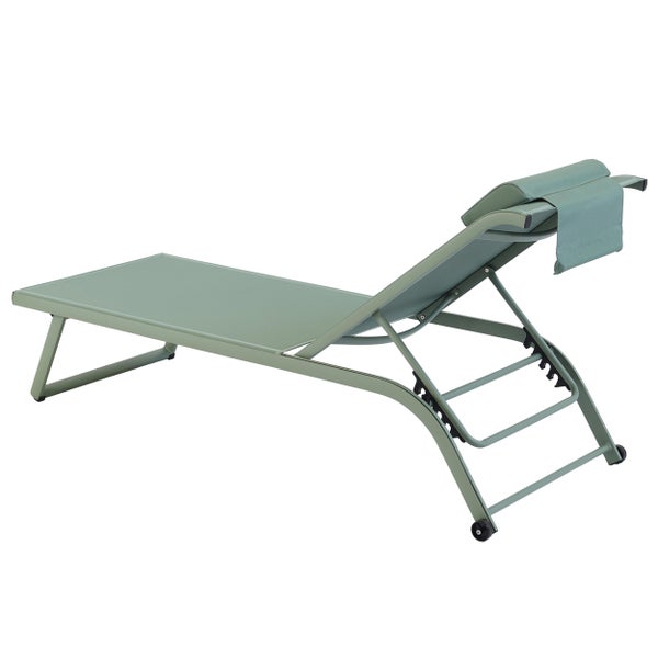 Sonnenliege aus Aluminium mit Textilbespannung, verstellbarem Kopfteil, Nackenkissen und Rollen.