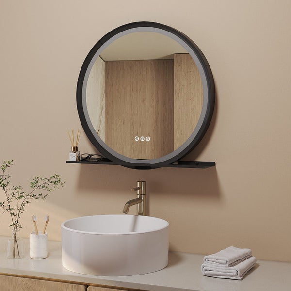 Runder LED Badezimmerspiegel mit integrierter Ablage und Touch-Bedienung über dem Waschbecken mit Armatur.