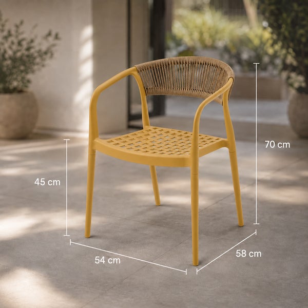 Gartenstuhl mit Armlehnen, Sitzfläche aus Kunststoffgeflecht und Rückenlehne mit Seilbespannung, inklusive Maßangaben, Höhe 70 Zentimeter.
