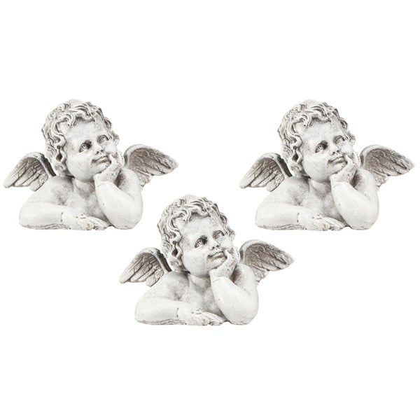 Drei Engelsfiguren als Dekoration