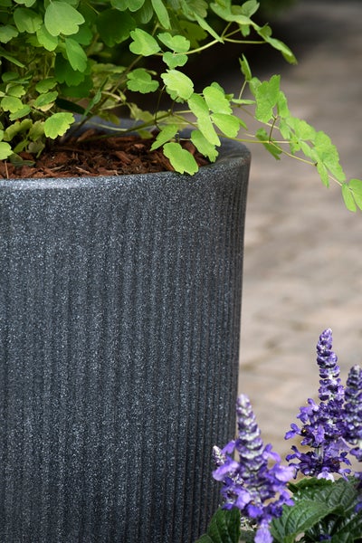Scheurich Linetto High 54, Hochgefäß/Blumentopf/Pflanzkübel, rund,  aus Kunststoff Farbe: Stony Black, 38,6 cm Durchmesser, 53,9 cm hoch, 50 l Vol.