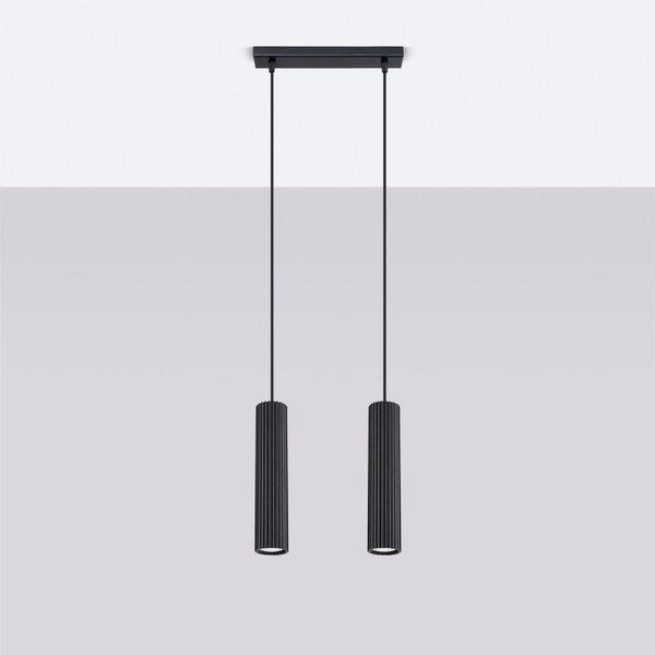 Doppelte Pendelleuchte mit zylindrischen Lampenschirmen