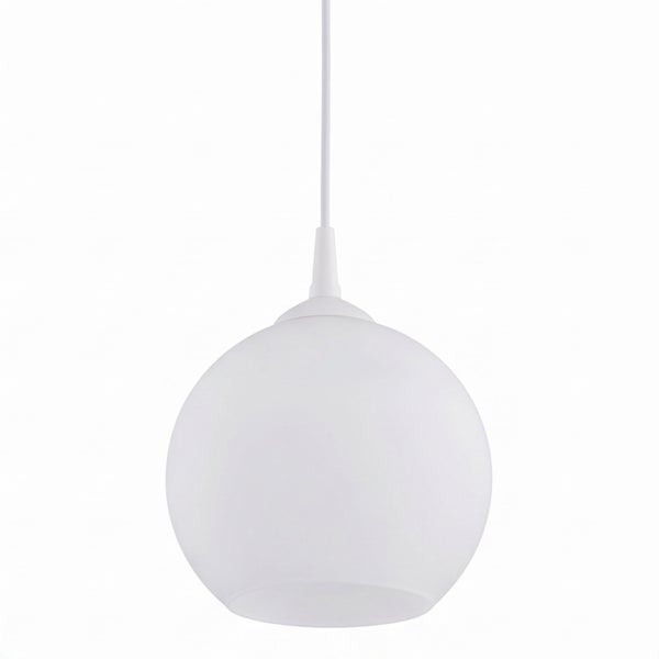 Moderne Pendelleuchte mit runder Glaskugel als schlichte Hängeleuchte für den Innenbereich