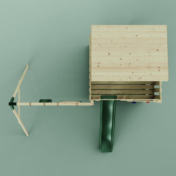 Draufsicht eines Spielturms aus hellem Holz mit Dach, grüner Rutsche und seitlichem Schaukelbalken.