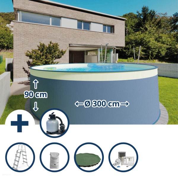 Aufbaubecken mit Sandfilteranlage, Leiter, Quarzsand und weiterem Zubehör im Garten