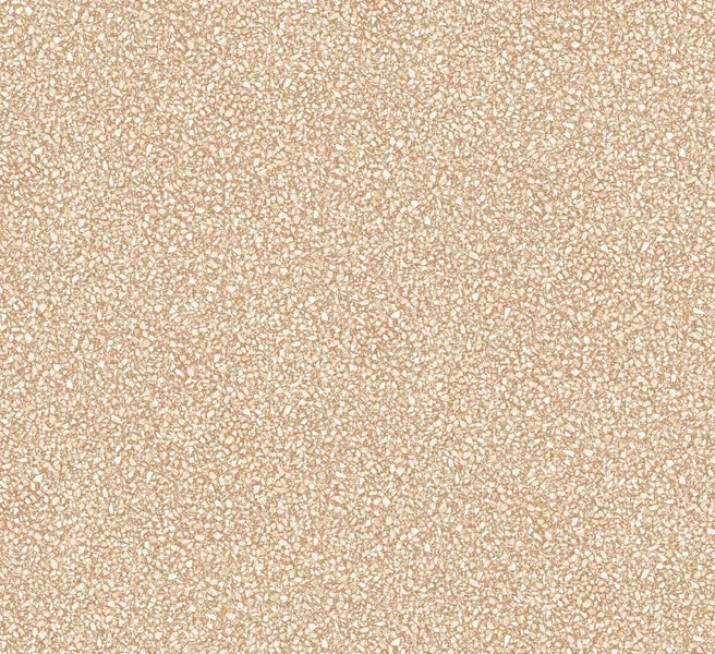 Mann sitzt an einem Tisch mit einem Getränk und einem Stück Kuchen