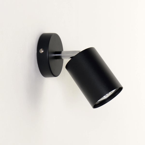 Schwarze Wandleuchte mit verstellbarem Spot für Innenräume